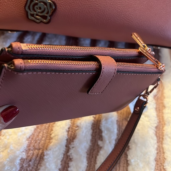 Michael Kors Jet Set Travel Large Double Wristlet in Rose Gold NWT - Picture 6 of 14